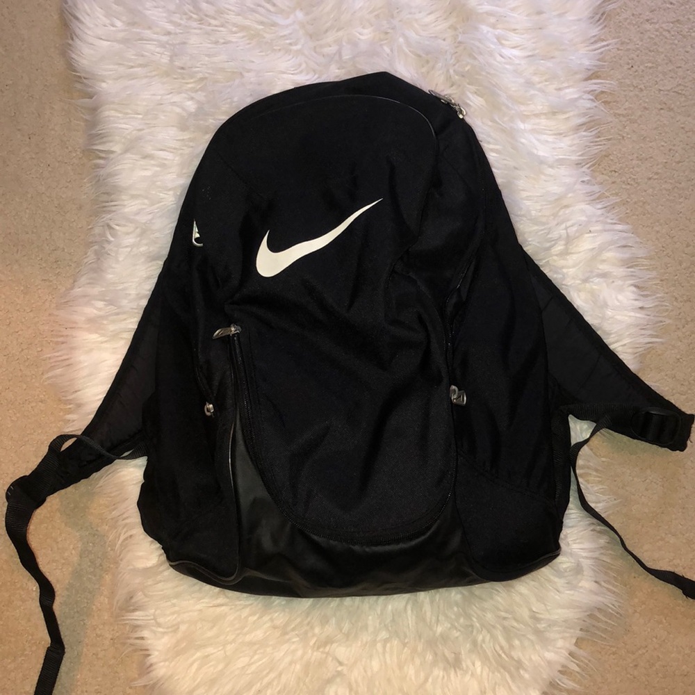 NIKE soccer/workout bag